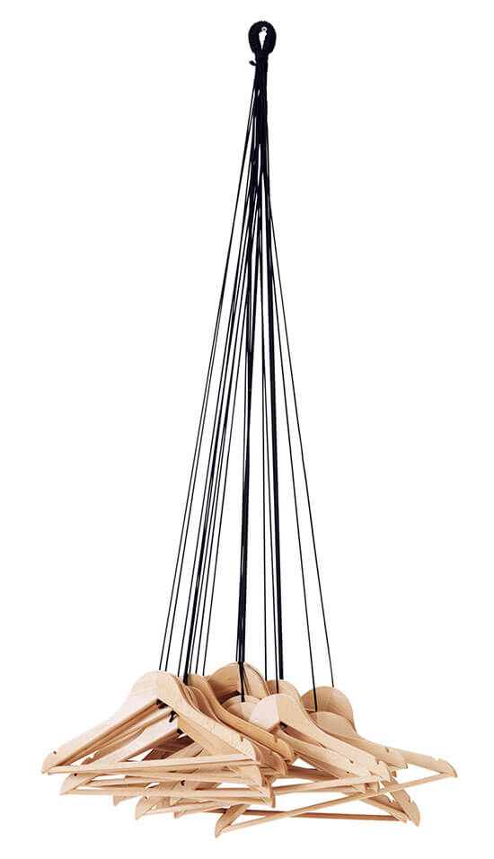 alice-rosignoli-20-hangers