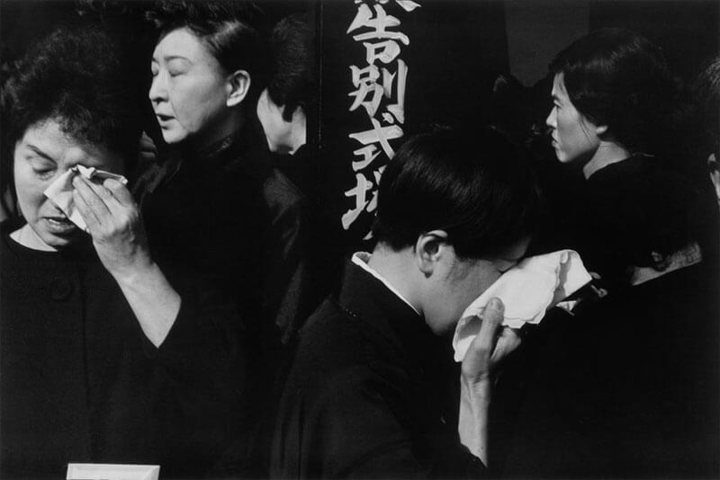 henri cartier-bresson tokyo funeral