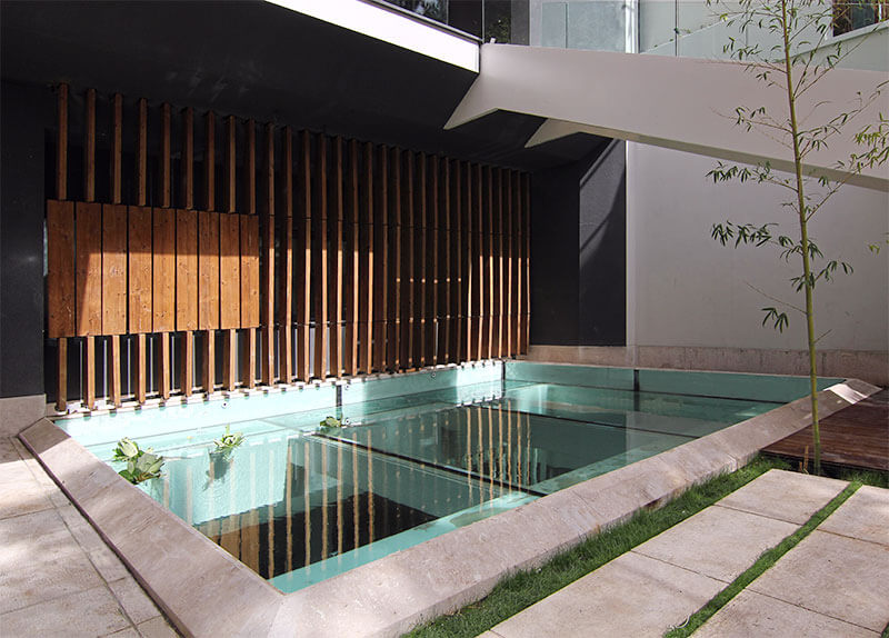 casa rotante sharifi ha house