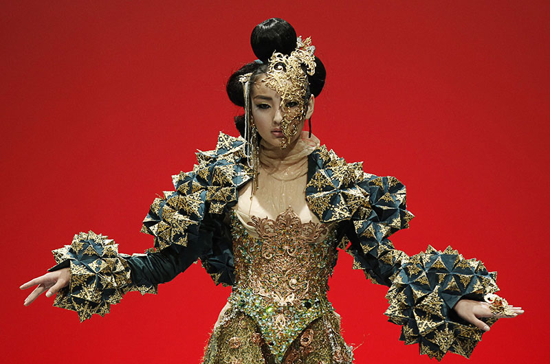 haute-couture-guo-pei