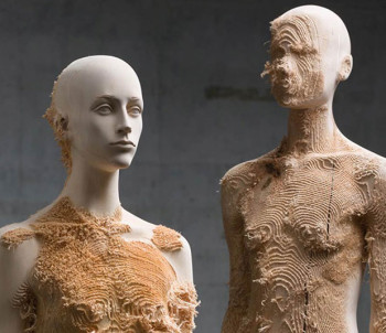 aron demetz sculture in legno