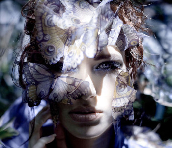kirsty mitchell wonderland