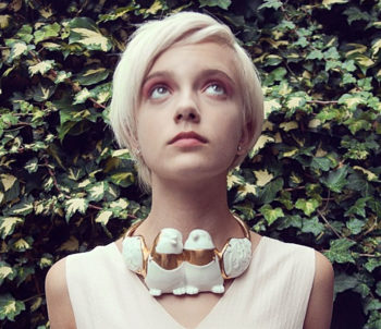 gioielli in ceramica e oro