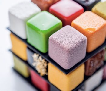 Artista della pasticceria Cedric Grolet Rubik Cake