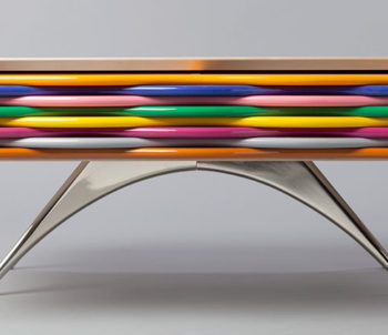 Mobili a colori di Anthony Hartley