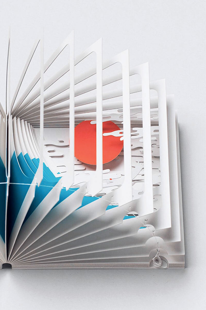 Yusuke Oono: libri pop up a 360° che stanno nel palmo di una mano