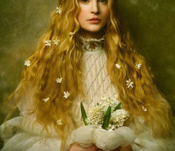 Ritratti fotografici che sembrano quadri di Zhang Jingna