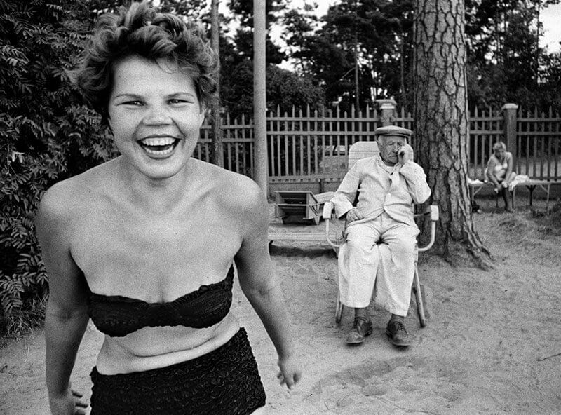 Bikini, Moscow - 1959 © William Klein